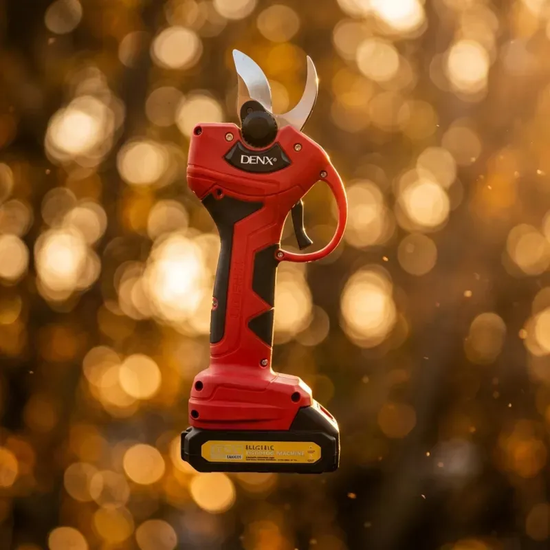 • DENX Electric Pruning Machine - مقص تقليم الاشجار كهربائي لاسلكي ضمان عام